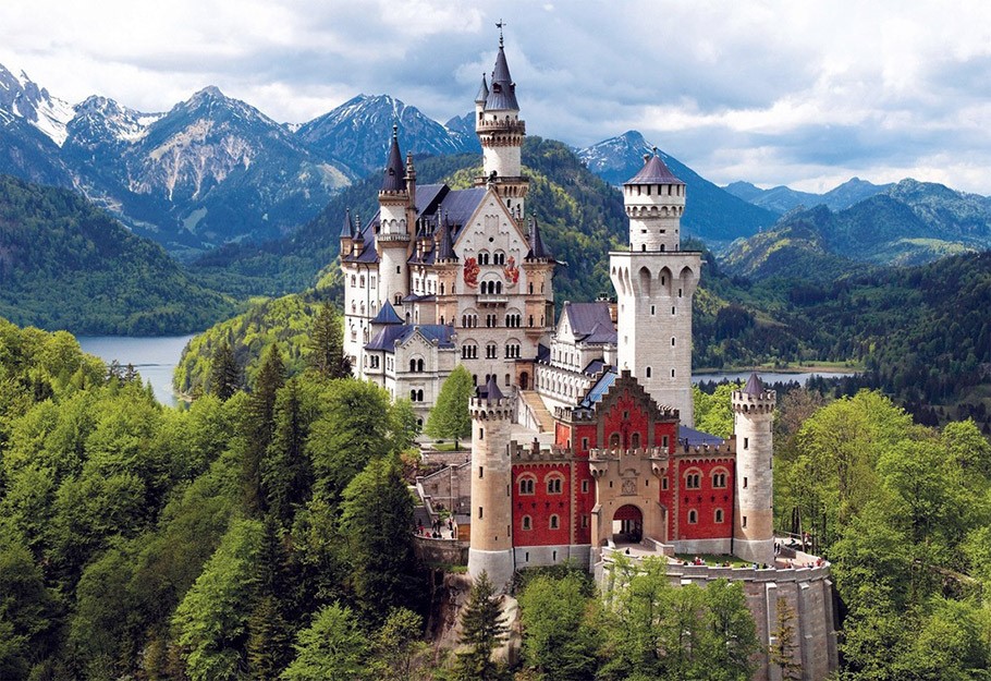 Neuschwanstein Şatosu