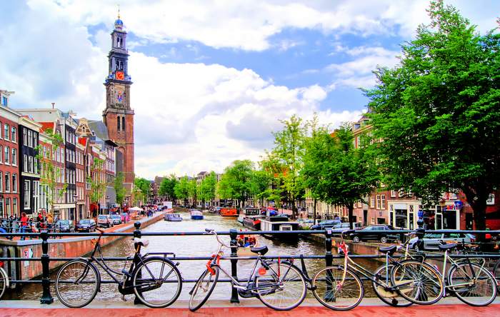 Amsterdam'a Nasıl Gidilir?