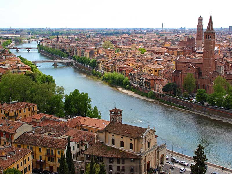 Verona'da Gezilecek - Görülecek Yerler